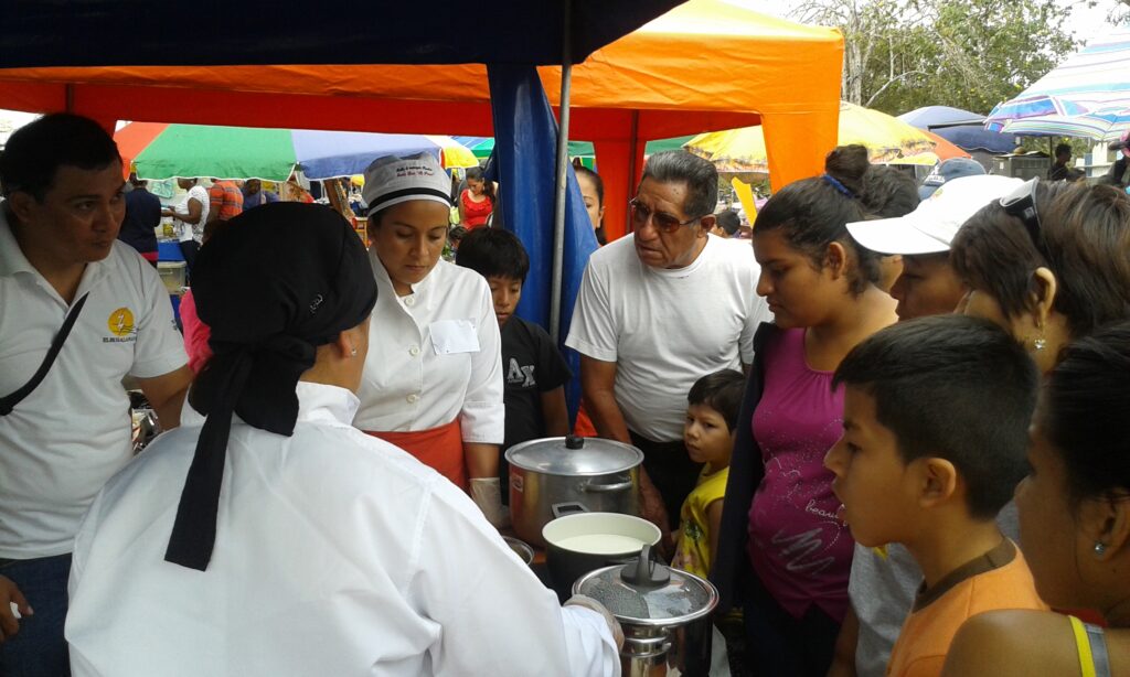 Feria Santa Cruz